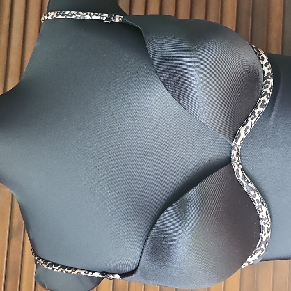 Daisy Fuentes Black with Animal Print Padded Underwire Pushup Bra Women Size 34C